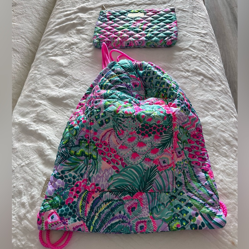 New Lilly Pulitzer Backpack and pouch set.